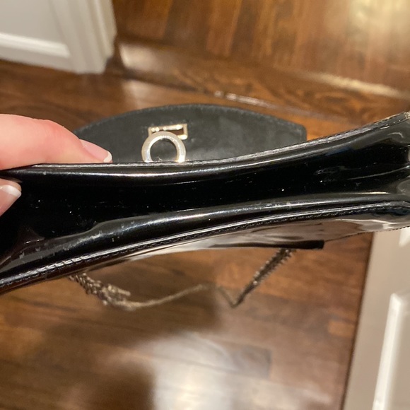 COPY - Authentic vintage Ferragamo evening bag, black patent shoulder or cross … - Picture 7 of 10